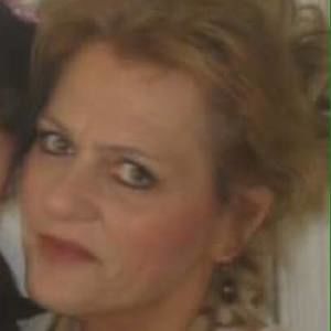 Meet your Posher, Becky